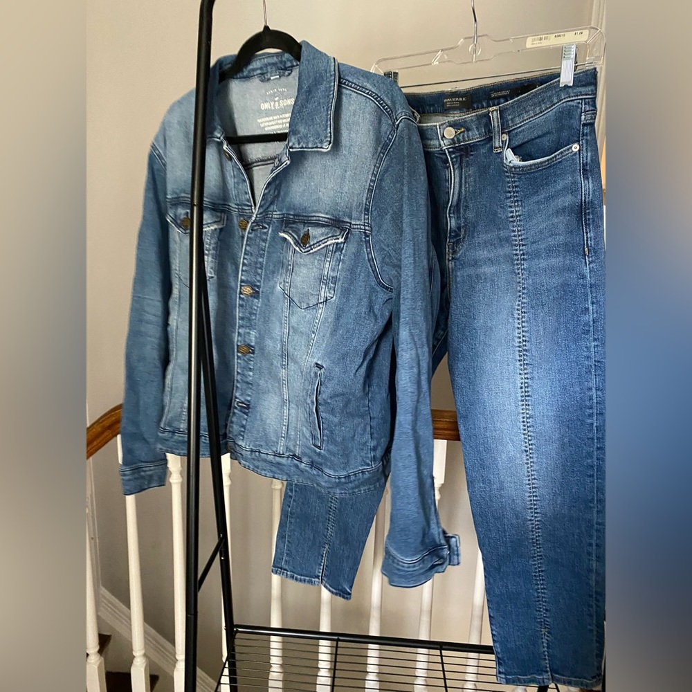 Jeans and jean jacket set